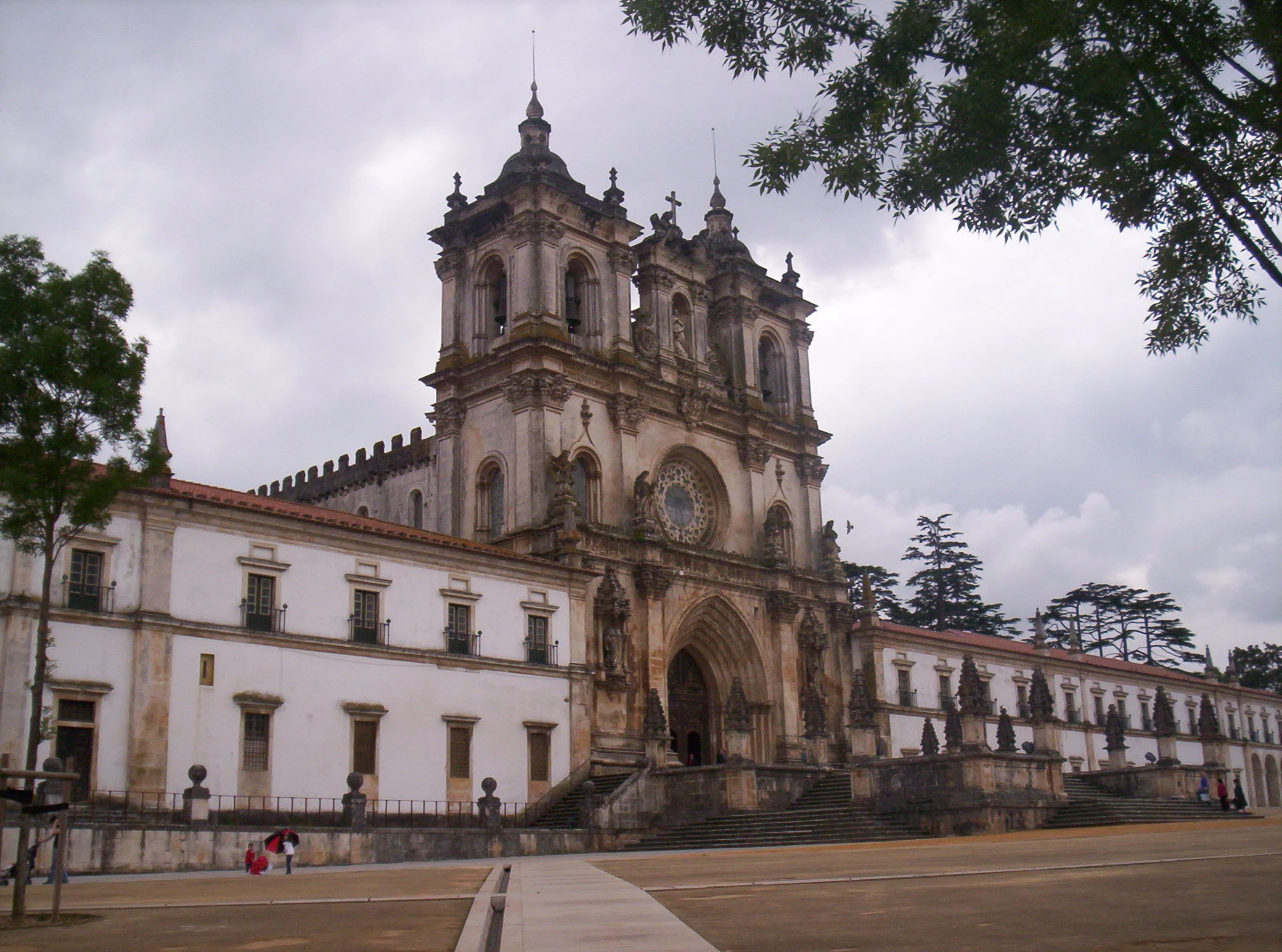 A História de Alcobaça: Uma Jornada Pelo Passado de Uma das Cidades Mais Icônicas de Portugal hero image